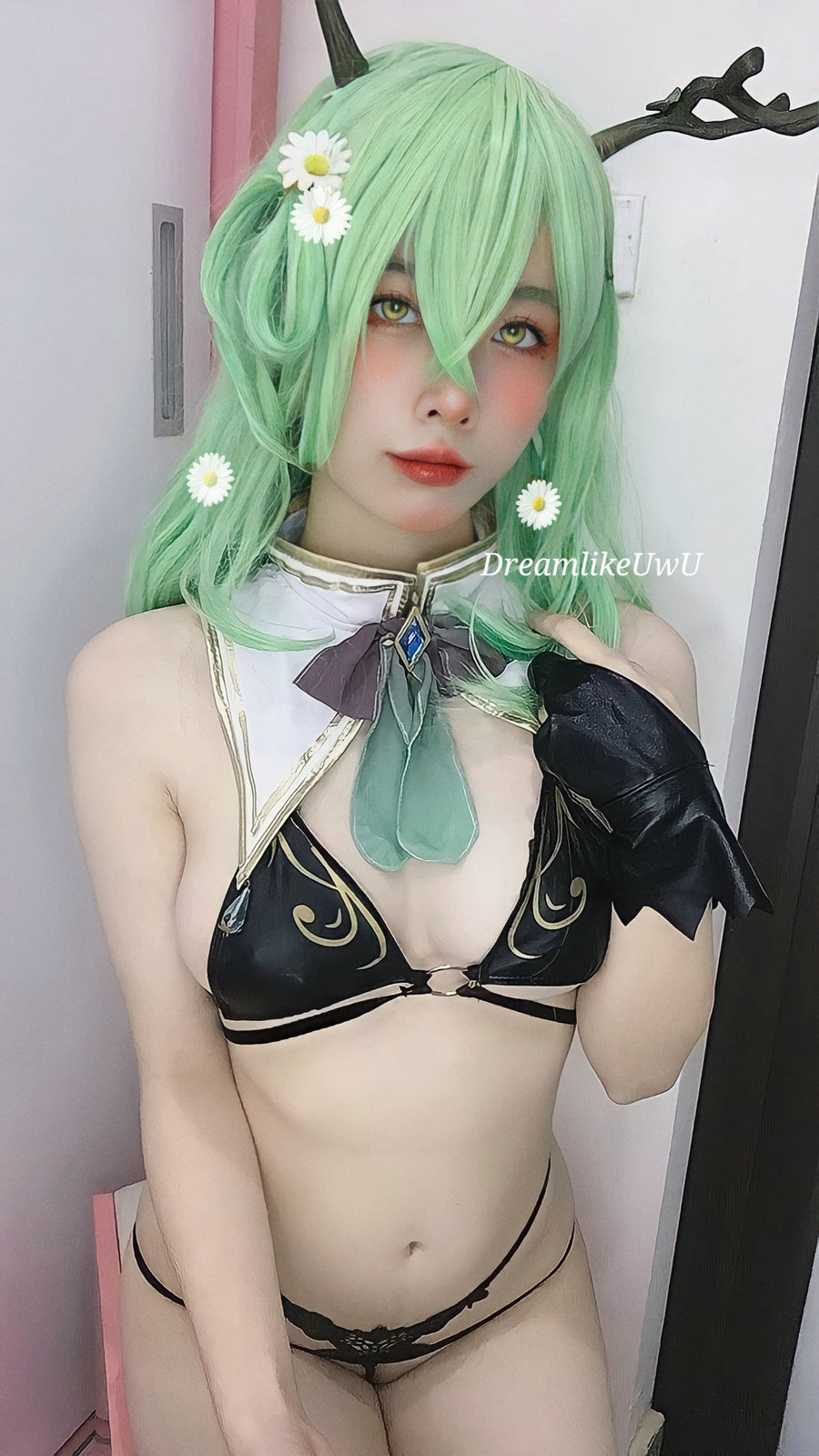 DreamlikeUwU - Ceres Fauna [30P3V-433MB]