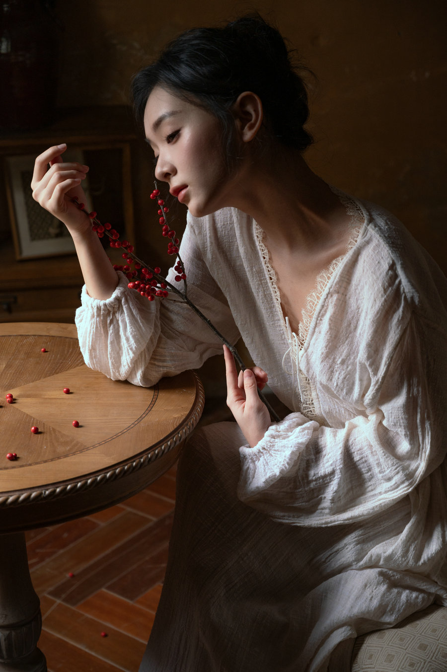 [YITUYU]艺图语 2025.05.02 冬青舞 Nabi [14P-160MB]