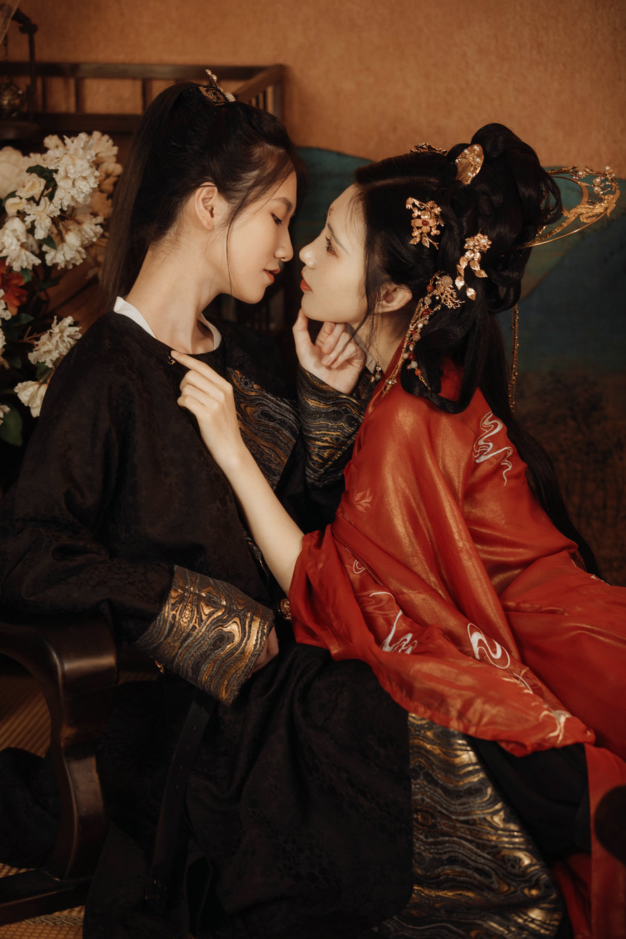 [YITUYU]艺图语 2025.05.04 愿为连理枝 睡睡和醒醒 [24P-352MB]