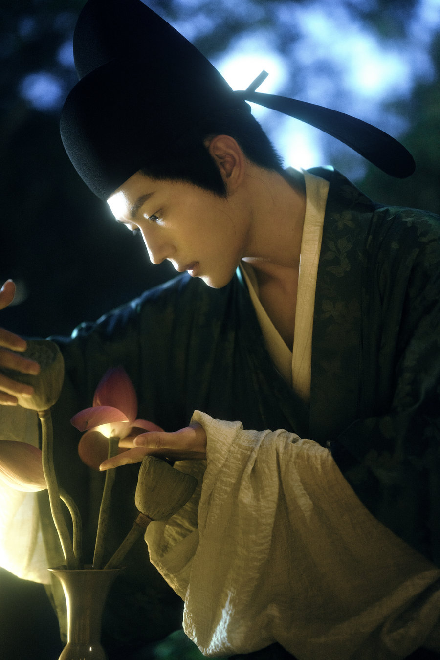 [YITUYU]艺图语 2025.05.10 与谁同坐？明月清风我 惊竹娇 [16P-308MB]