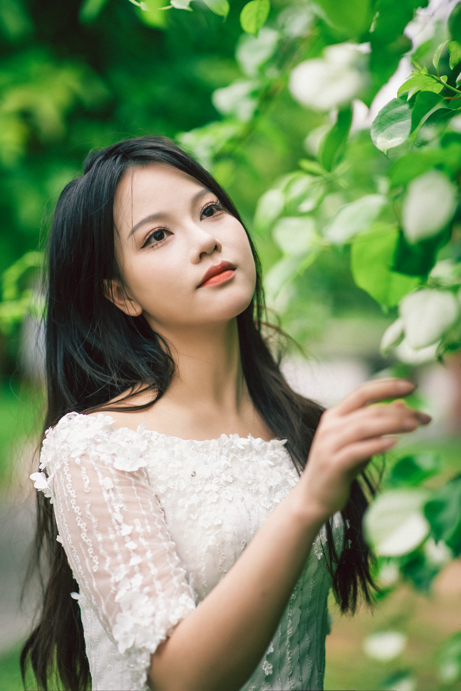 [YITUYU]艺图语 2025.05.15 春暖花开去见你 小云 [24P-544MB]