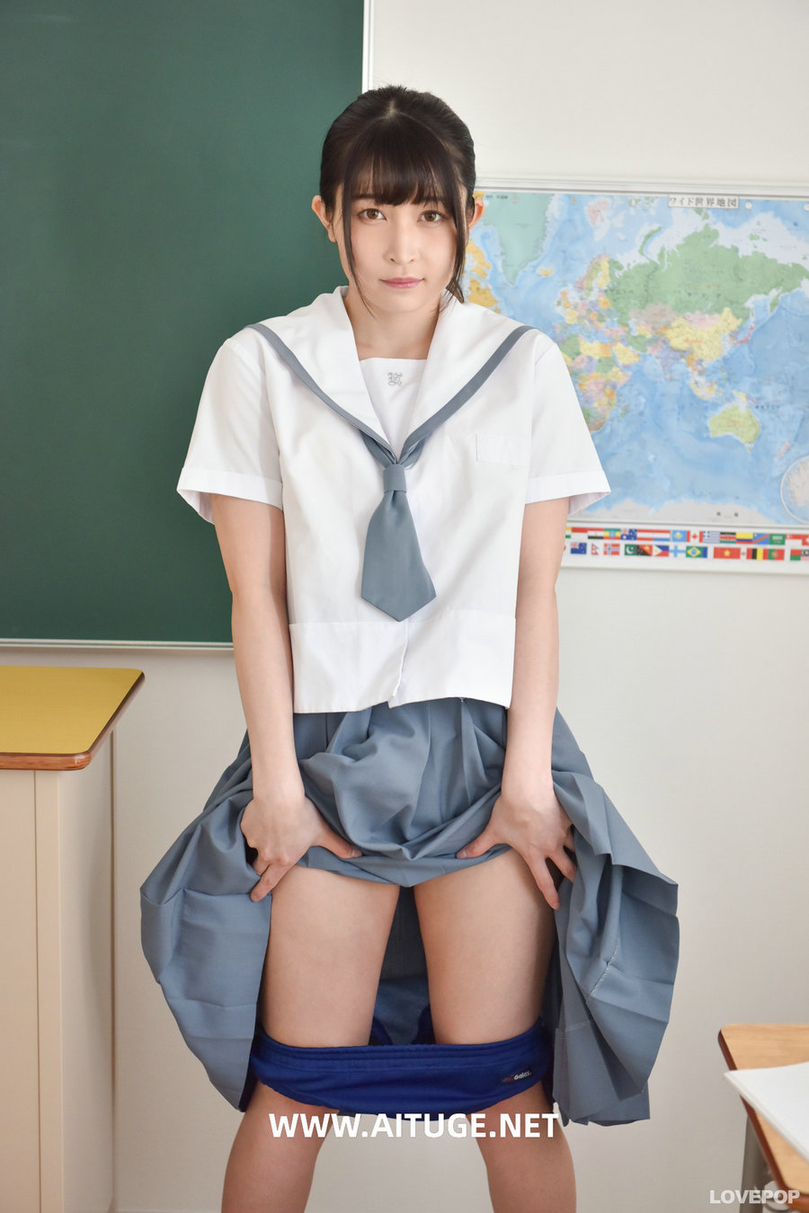 [LOVEPOP] Shione Mizuna 水那しおね Photoset 05 [109P42MB]