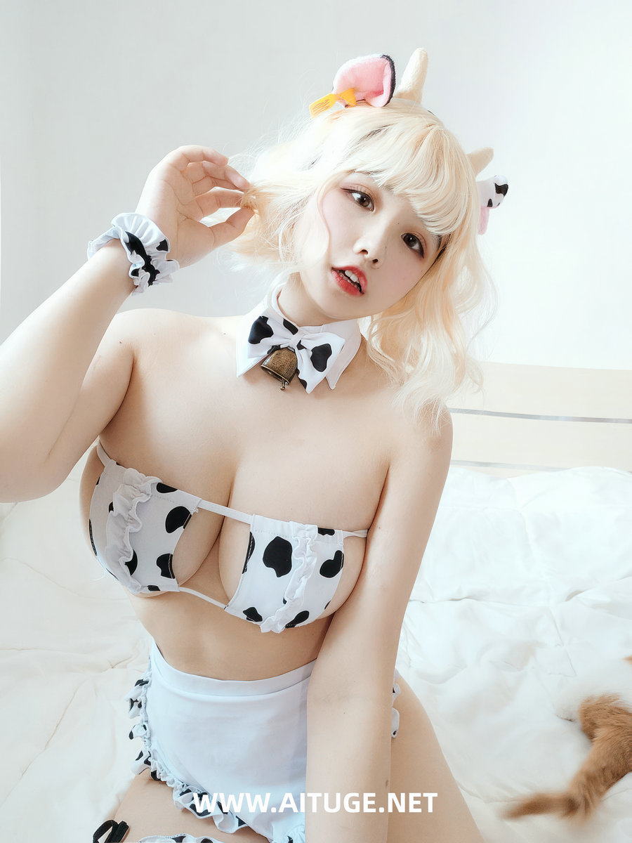 阿半今天很开心 - 奶牛比基尼 [51P-279MB]