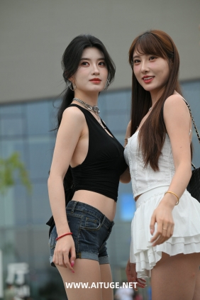 精选街拍视频 No.9549 肉丝热裤BB酱 [120P-2.09GB]