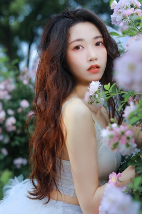 [YITUYU]艺图语 2025.04.28 少女花事 化妆师-甜 [25P-407MB]