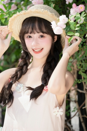 [YITUYU]艺图语 2025.06.04 粉色蔷薇 夏芋小年 [24P-646MB]