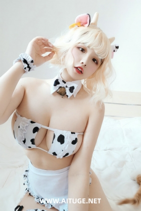 阿半今天很开心 - 奶牛比基尼 [51P-279MB]