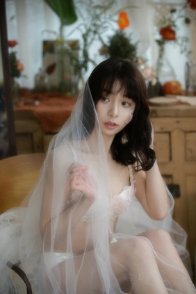 [YITUYU]艺图语 2025.05.22 花期 荔枝蜜ko [18P-190MB]