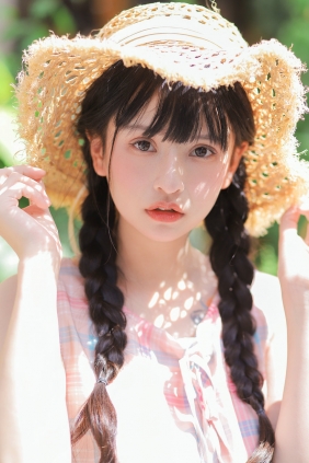 [YITUYU]艺图语 2025.05.26 夏日元气少女 捉到一只苏苏 [14P-139MB]