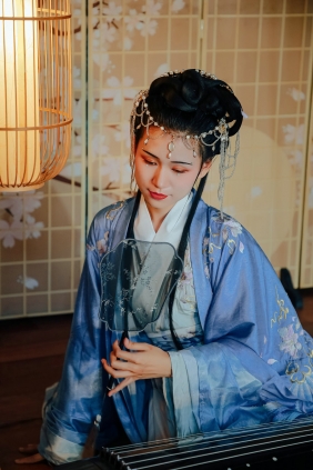 [YITUYU]艺图语 2025.05.17 盼君归 沈衍 [61P-947MB]