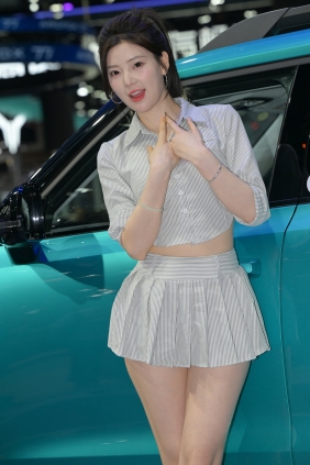 精选街拍视频 No.9573 春晓超短裙福利 [165P-3.68GB]