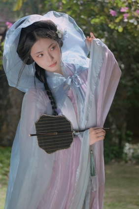 [YITUYU]艺图语 2025.05.27 仰春 鑫淼 [18P-273MB]